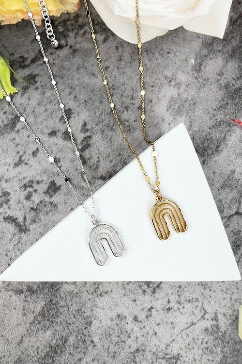 ARCH SHAPED METAL NECKLACE