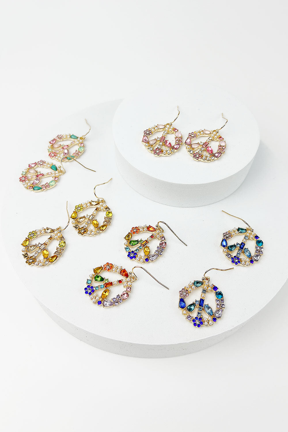 ROUND SHAPED WITH COLORFUL CRYSTALS PAVED HOOK EARRING